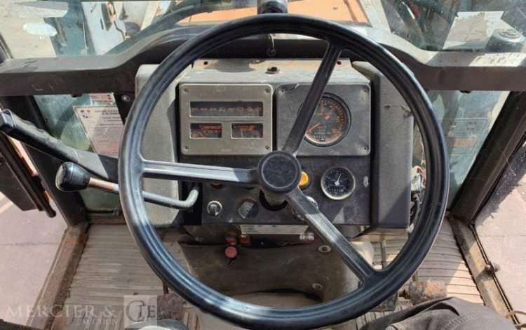 RENAULT R3163 / FAUCHEUX F255  BJ-974-HE