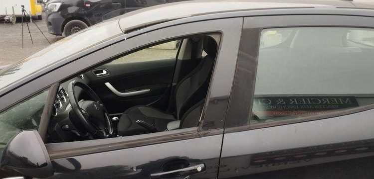 PEUGEOT 308  BS-202-NS