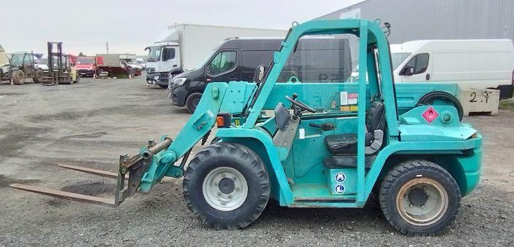MANITOU CHARGEUSE TELESCOPIQUE  BT4253E2