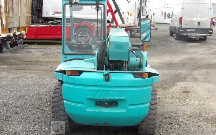 MANITOU CHARGEUSE TELESCOPIQUE  BT4253E2