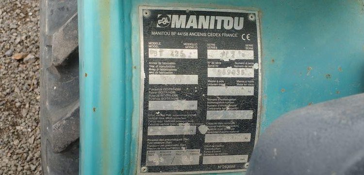 MANITOU CHARGEUSE TELESCOPIQUE  BT4253E2
