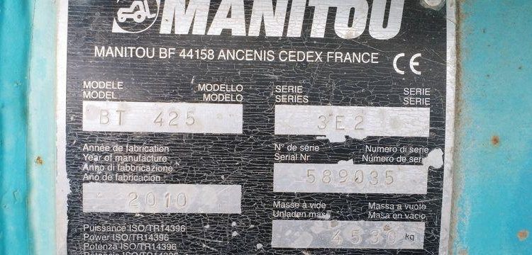 MANITOU CHARGEUSE TELESCOPIQUE  BT4253E2