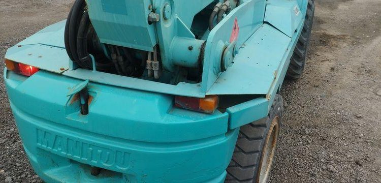 MANITOU CHARGEUSE TELESCOPIQUE  BT4253E2
