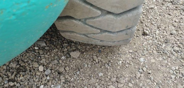 MANITOU CHARGEUSE TELESCOPIQUE  BT4253E2
