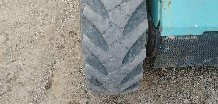 MANITOU CHARGEUSE TELESCOPIQUE  BT4253E2