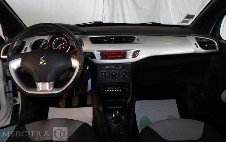 CITROEN DS3 1,4 VTI 95CH AIRDREAM CHIC  CN-071-ZS