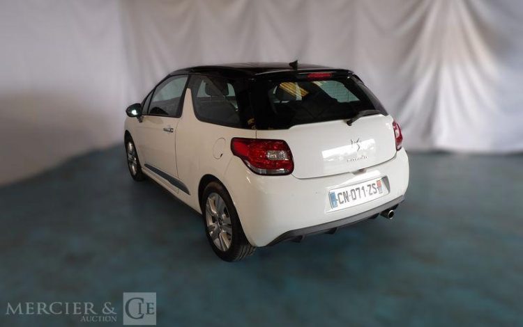 CITROEN DS3 1,4 VTI 95CH AIRDREAM CHIC  CN-071-ZS