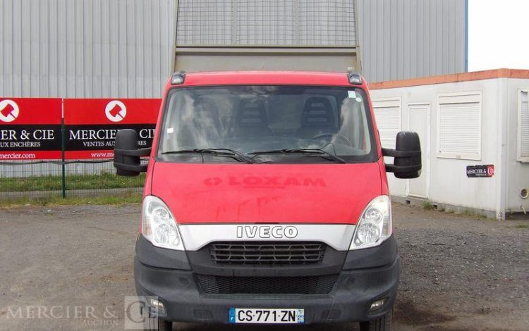 IVECO 35C13 BENNE SIMPLE CABINE COFFRE  CS-771-ZN
