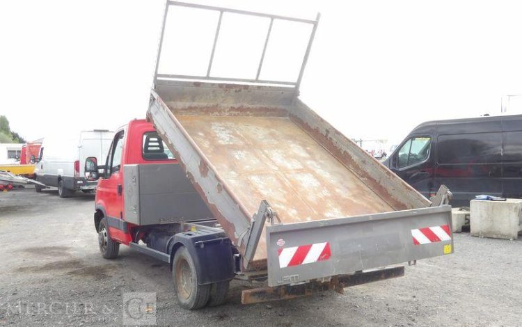 IVECO 35C13 BENNE SIMPLE CABINE COFFRE  CS-771-ZN