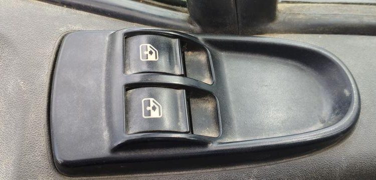 IVECO 35C13 BENNE SIMPLE CABINE COFFRE  CS-771-ZN