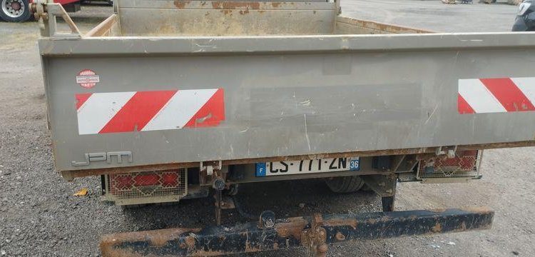 IVECO 35C13 BENNE SIMPLE CABINE COFFRE  CS-771-ZN