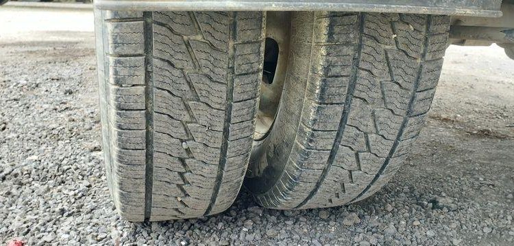 IVECO 35C13 BENNE SIMPLE CABINE COFFRE  CS-771-ZN