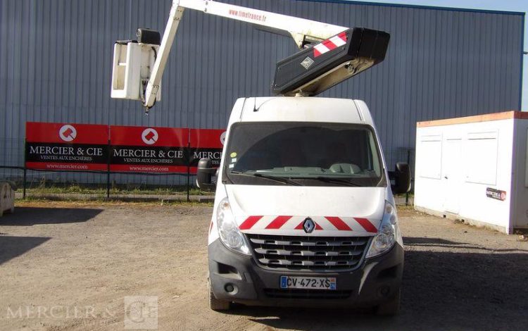 RENAULT MASTER 3 L2H2 F3500 2,3DCI 16 FAP 125 CV AVEC NACELLE TIME ET32LE – 11,60 M – BLANC CV-472-XS