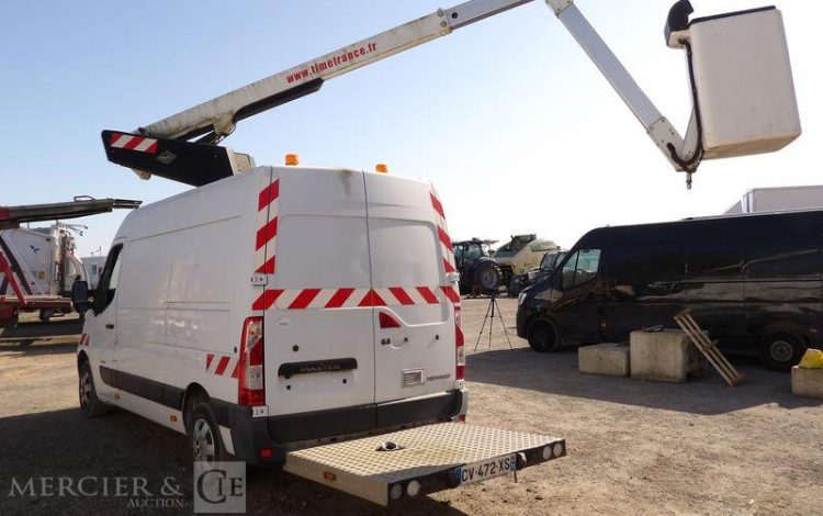 RENAULT MASTER 3 L2H2 F3500 2,3DCI 16 FAP 125 CV AVEC NACELLE TIME ET32LE – 11,60 M – BLANC CV-472-XS
