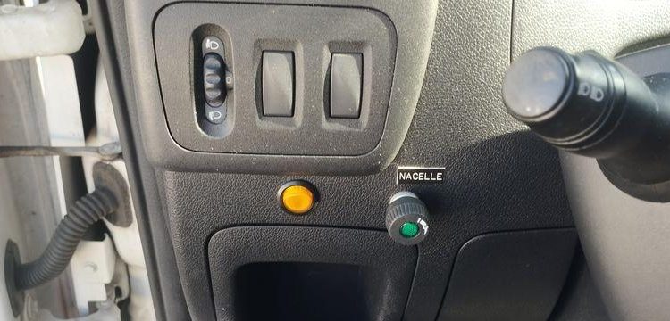 RENAULT MASTER 3 L2H2 F3500 2,3DCI 16 FAP 125 CV AVEC NACELLE TIME ET32LE – 11,60 M – BLANC CV-472-XS