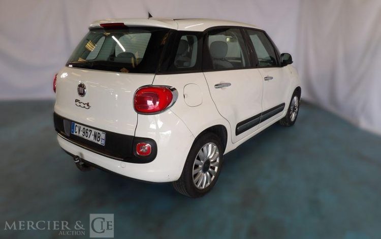 FIAT 500L 1,6 MJT 105CH EASY S&S  CV-967-NB