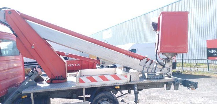 IVECO 35S11 AVEC NACELLE MULTITEL MT202DS 20M  CW-116-FK