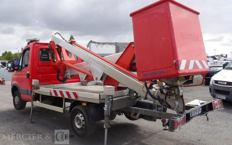 IVECO 35S11 AVEC NACELLE MULTITEL MX170 16M – NON ROULANT  CW-919-QF