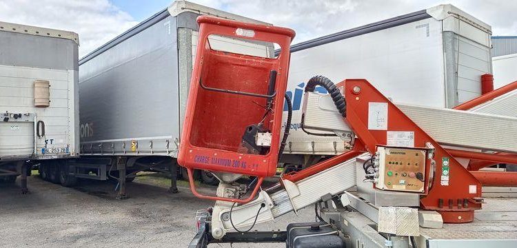 IVECO 35S11 AVEC NACELLE MULTITEL MX170 16M – NON ROULANT  CW-919-QF