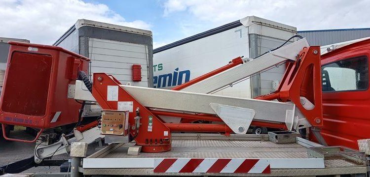 IVECO 35S11 AVEC NACELLE MULTITEL MX170 16M – NON ROULANT  CW-919-QF
