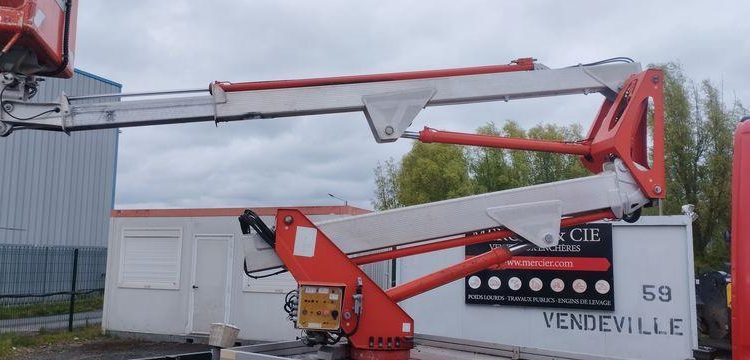 IVECO 35S11 AVEC NACELLE MULTITEL MX170 16M – NON ROULANT  CY-366-KD