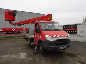 IVECO 35S11 AVEC NACELLE GSR 179T 16M NON ROULANT  DA-890-SZ