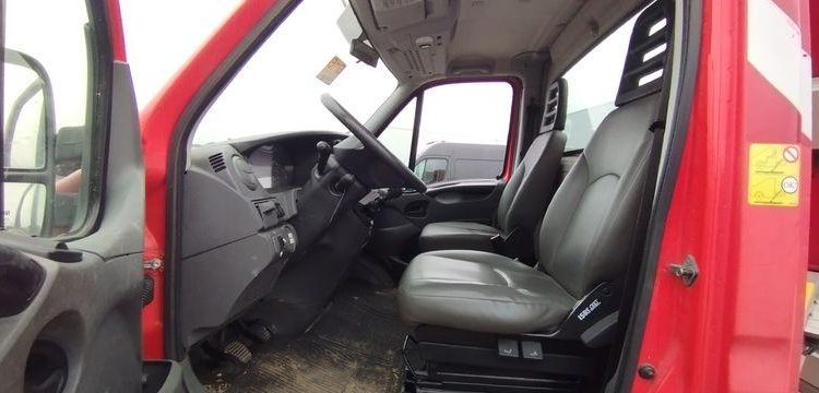 IVECO 35S11 AVEC NACELLE GSR 179T 16M NON ROULANT  DA-890-SZ