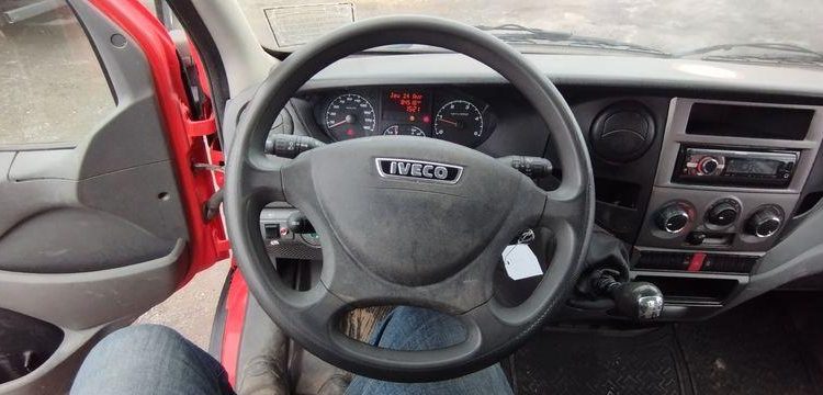 IVECO 35S11 AVEC NACELLE GSR 179T 16M NON ROULANT  DA-890-SZ