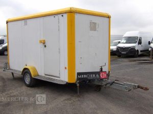 CNSE ABRIS DE CHANTIER REFECTOIRE + VESTIAIRE ET WC – 1 ESSIEU – 1,3 TONNES – AN 2014  DG-265-WC