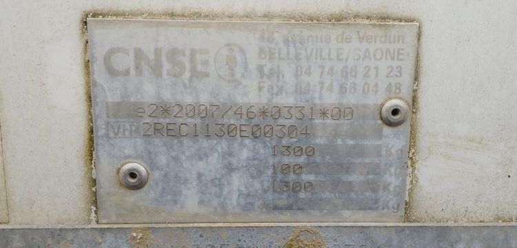 CNSE ABRIS DE CHANTIER REFECTOIRE + VESTIAIRE ET WC – 1 ESSIEU – 1,3 TONNES – AN 2014  DG-265-WC