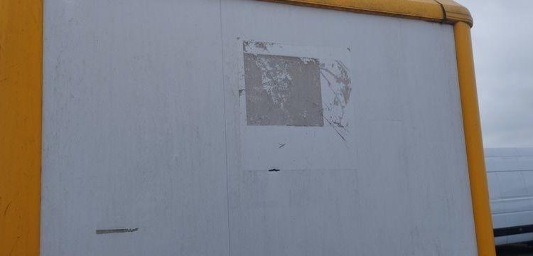 CNSE ABRIS DE CHANTIER REFECTOIRE + VESTIAIRE ET WC – 1 ESSIEU – 1,3 TONNES – AN 2014  DG-265-WC