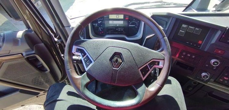 RENAULT TRACTEUR ROUTIER T 520 COMFORT – DIESEL – 71306 KMS – ANN MARRON DH-191-CP