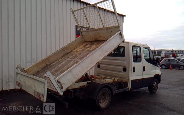 IVECO 35C13 BENNE SIMPLE CABINE COFFRE  DT-450-NR