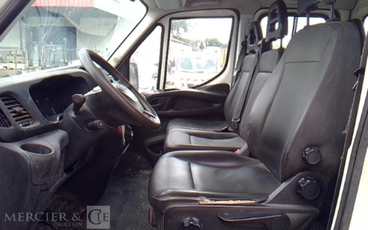 IVECO 35C13 BENNE SIMPLE CABINE COFFRE  DT-450-NR