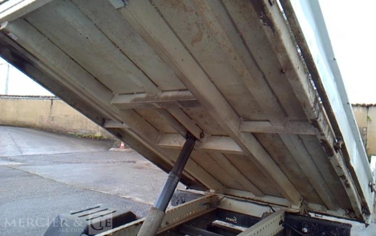 IVECO 35C13 BENNE SIMPLE CABINE COFFRE  DT-450-NR