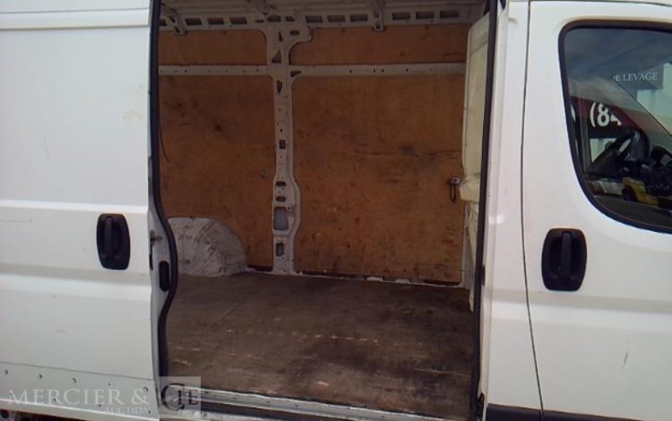 CITROEN JUMPER 2.2 HDI 16V 130CV BLANC EA-289-NJ