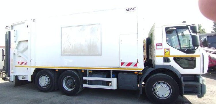RENAULT CAMION POUBELLE D26 WIDE – DIESEL – 447 HEURES – 194653 KMS – ANNEE 2016 BLANC EA-930-YW