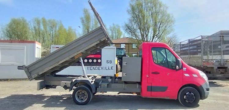 RENAULT MASTER  EB-427-TN