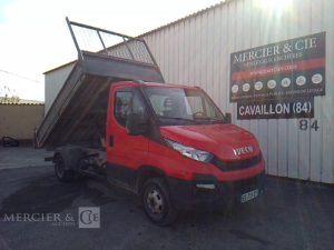 IVECO 35-130 BENNE SIMPLE CABINE ROUGE EE-711-CY