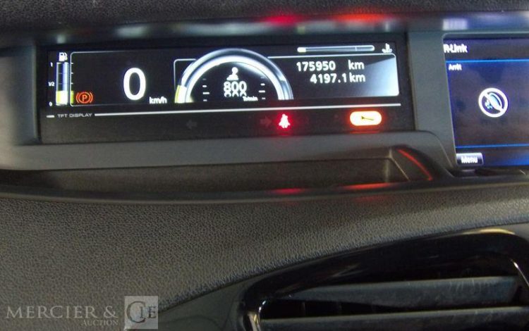 RENAULT SCENIC 1,2 TCE 130CH ENERGY BOSE GRIS EF-371-BQ