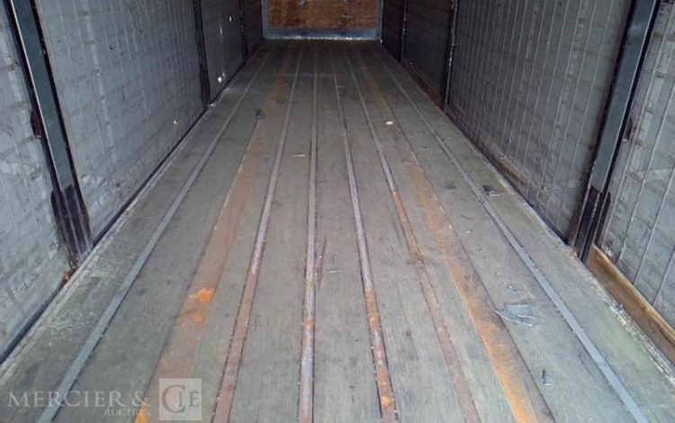 FRUEHAUF SEMI REMORQUE BACHE HAYON 3 ESSIEUX PTAC 38T GRIS EK-353-DL