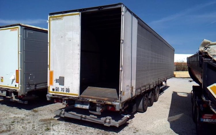 FRUEHAUF SEMI REMORQUE BACHE HAYON 3 ESSIEUX PTAC 38T GRIS EL-536-LL