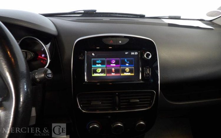 RENAULT CLIO 0,9 TCE 90CH ENERGY LIMITED  EM-936-RN