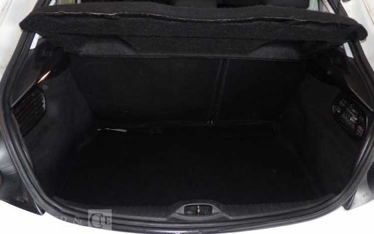 PEUGEOT 208 1,6 BlueHDI 75CH ACTIVE BUSINESS S&S BLANC EN-882-QH