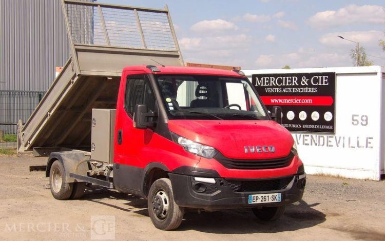 IVECO 35C12 BENNE SIMPLE CABINE COFFRE  EP-261-SK