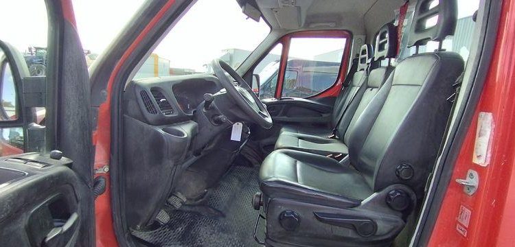 IVECO 35C12 BENNE SIMPLE CABINE COFFRE  EP-261-SK