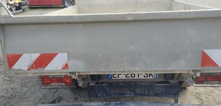 IVECO 35C12 BENNE SIMPLE CABINE COFFRE  EP-261-SK