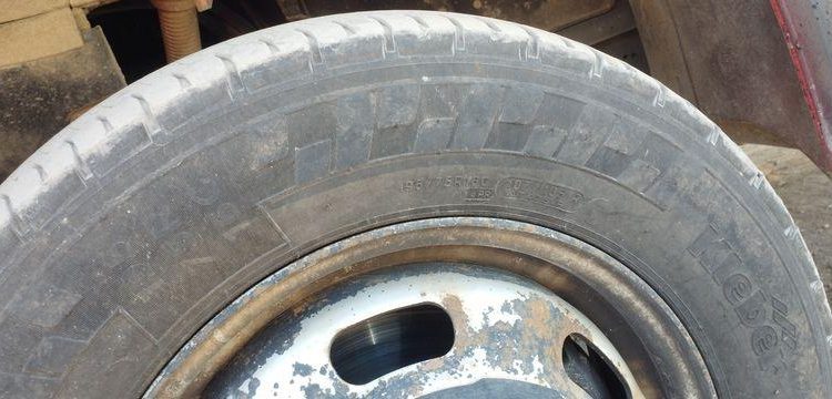 IVECO 35C12 BENNE SIMPLE CABINE COFFRE  EP-261-SK