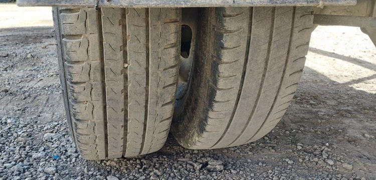 IVECO 35C12 BENNE SIMPLE CABINE COFFRE  EP-261-SK