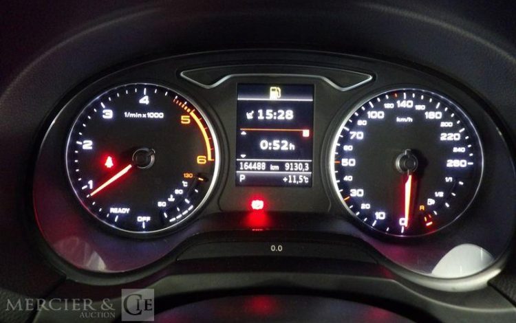 AUDI A3 SPORTBACK 2.0 TDI 16V S-TRONIC 150CV BA NOIR ER-183-JF
